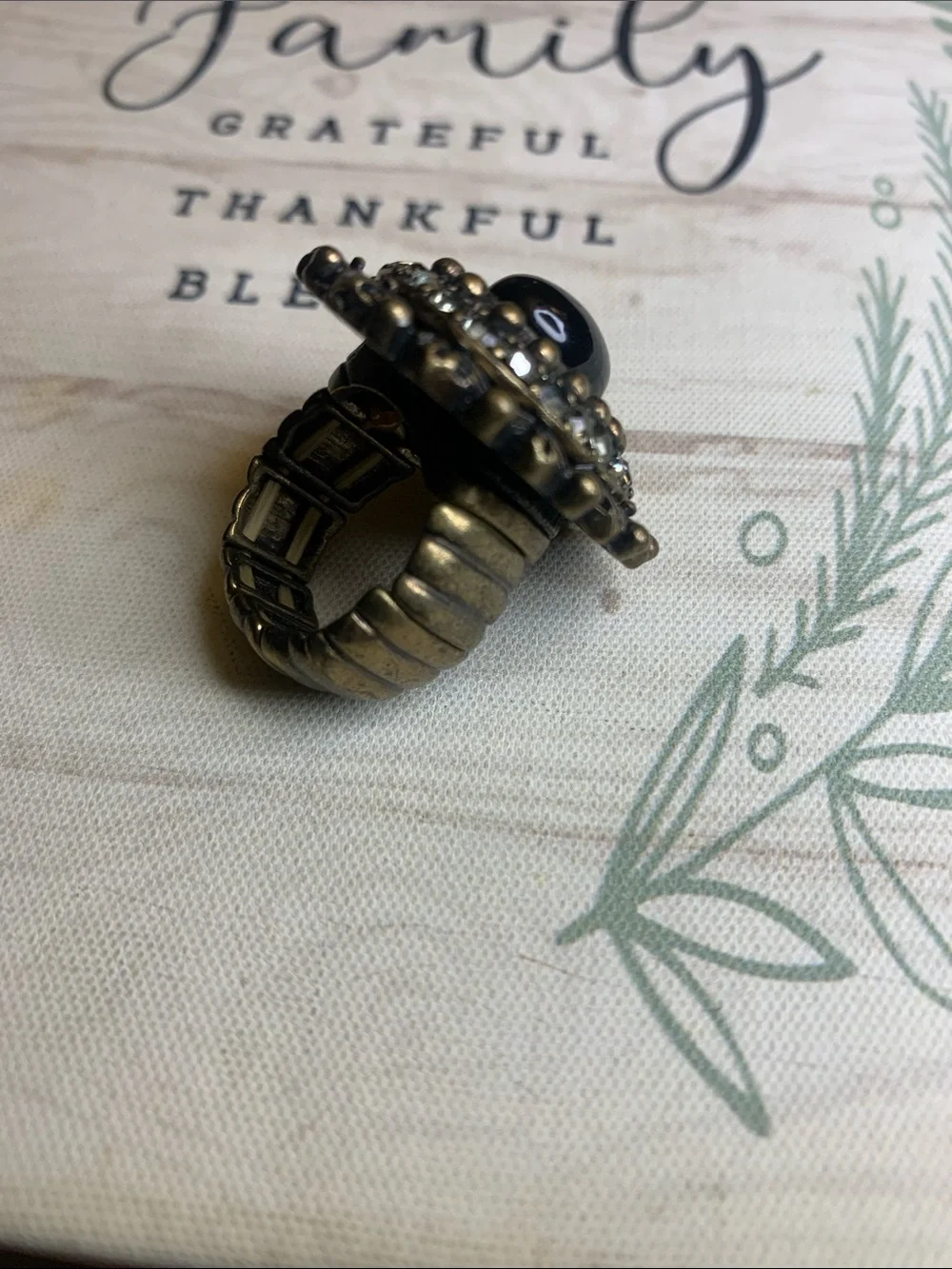 Vintage Style Stretch Statement Ring